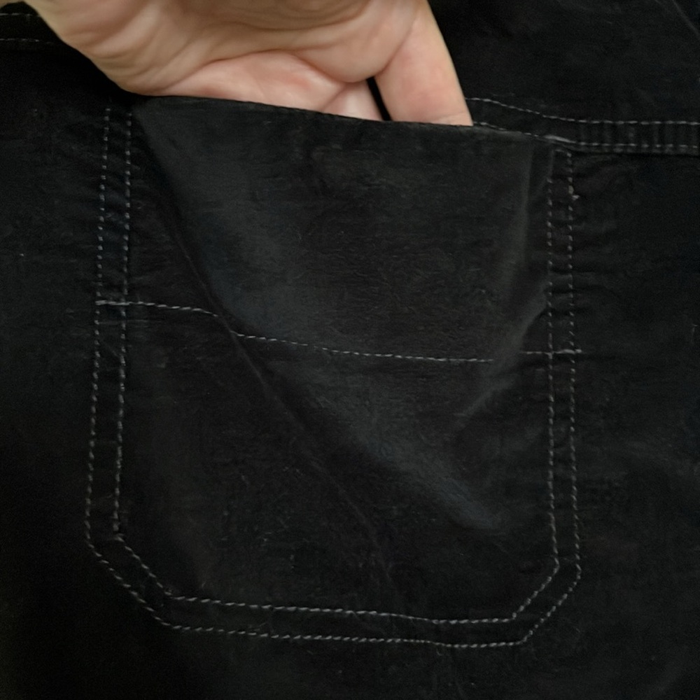 Athleta crushed velvet mini skirt - Picture 4 of 11